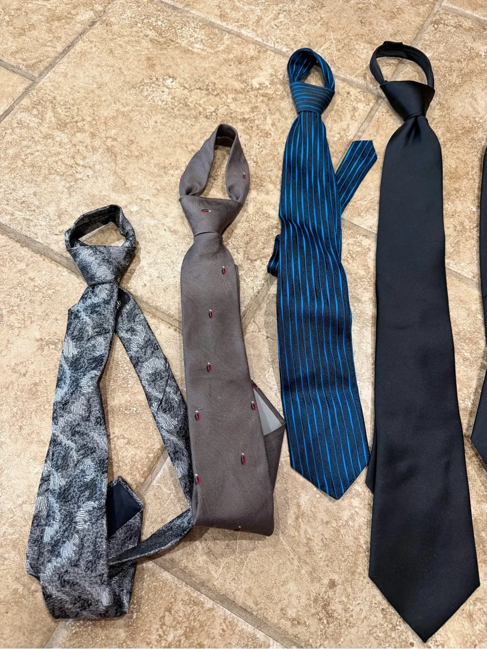 Men’s Assorted ties